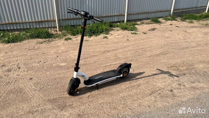 Электросамокат Shorner x9 pro