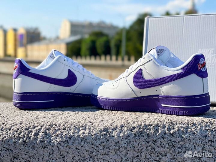 Nike Air Force 1 LV8 EMB