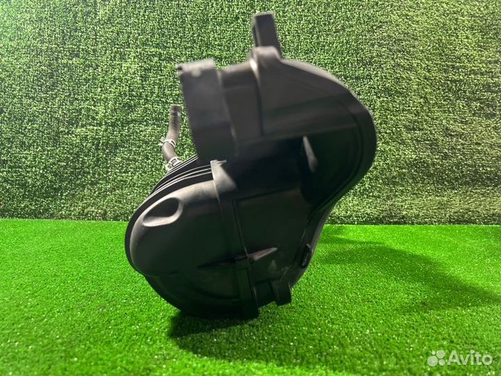 Коллектор впускной Toyota Corolla Axio NZE144