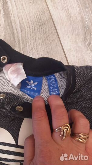 Спортивный костюм