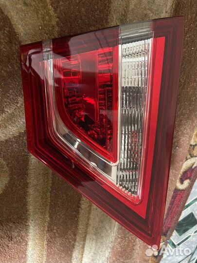 Задний фонарь на Ладу Весту