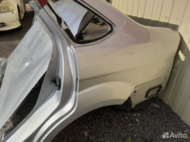 Крыло заднее левое/правое Ford focus седан