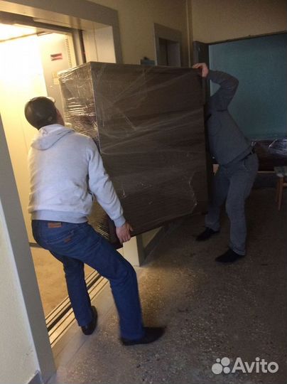 Грузчики. Рабочие на склады и производство