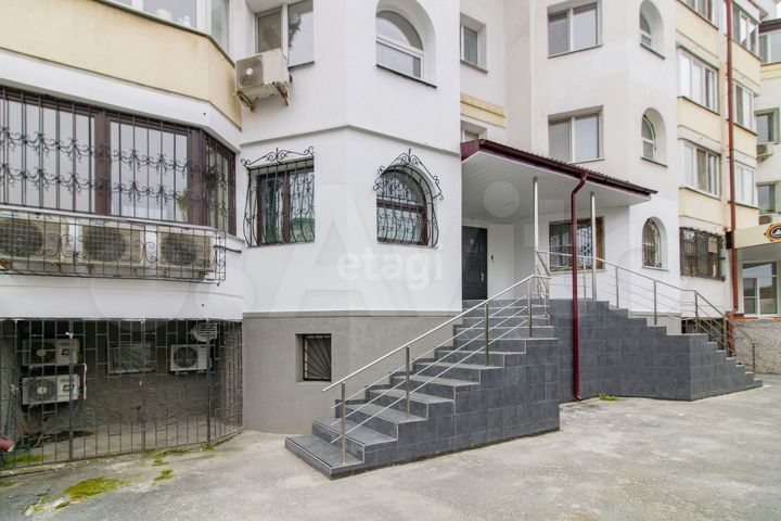 Продам офисное помещение, 128.3 м²