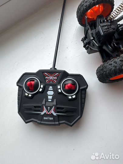 Машинка на радио управлении