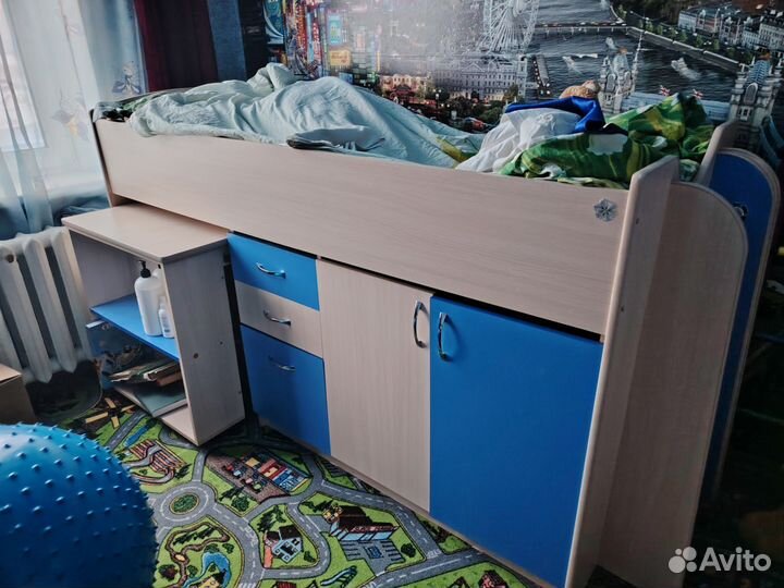 Детская кровать до 10л