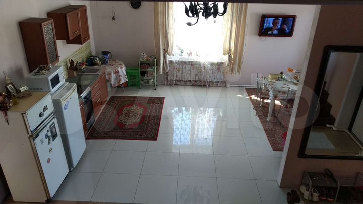 Дом 210 м² на участке 10 сот.