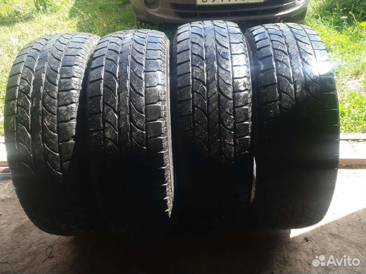 Yokohama Geolandar A/T-S G012 265/70 R17