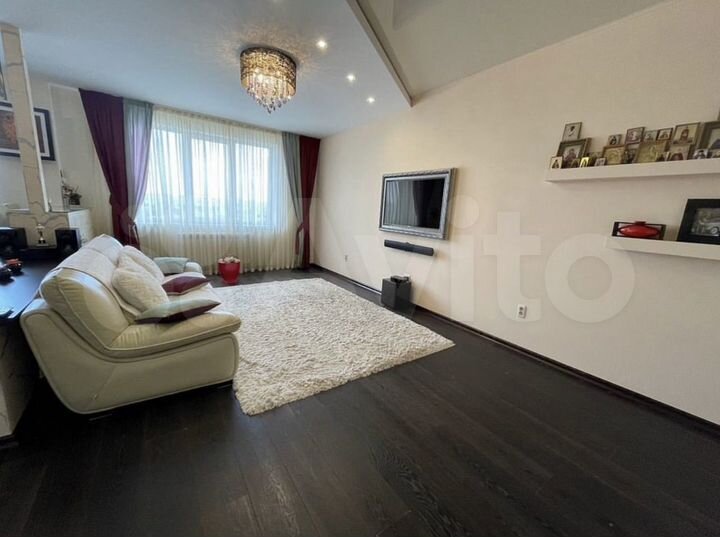 3-к. квартира, 110 м², 6/6 эт.