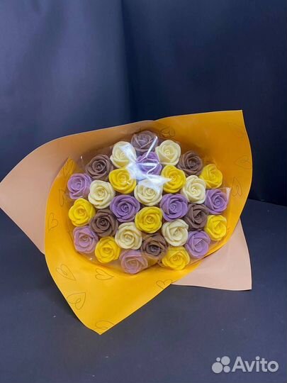 Букет - 29 Шоколадных Роз к 1 Сентября