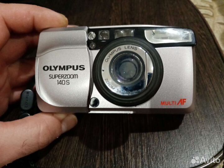 Пленочный фотоаппарат olympus superzoom 140s