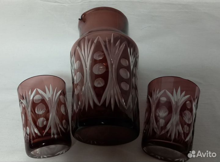 Кувшин и стаканы марганцевое стекло СССР