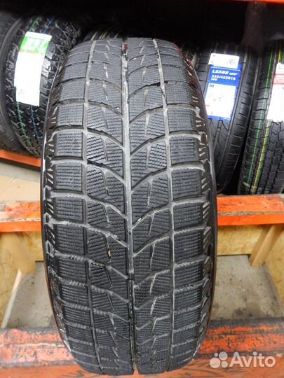 Bridgestone Blizzak WS-60 205/60 R16