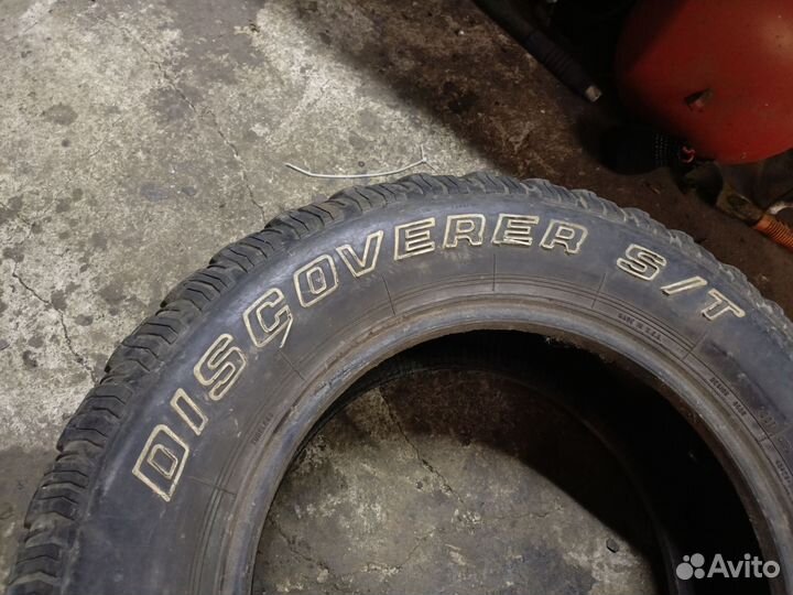 Cooper Discoverer S/T 245/70 R17 119