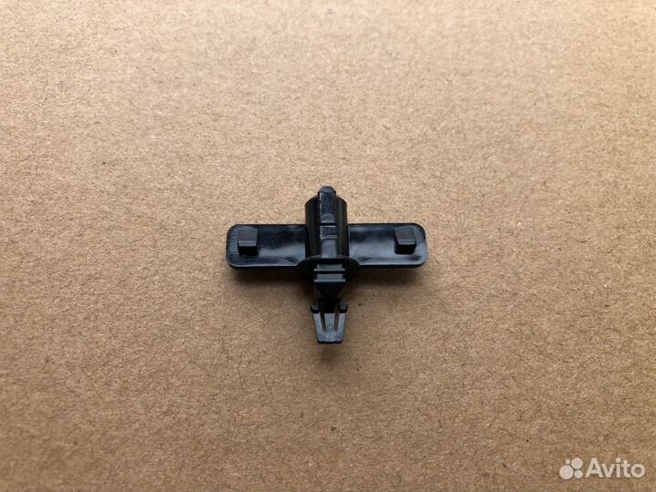 Держатель распылитель омывателя фары Toyota Lexus