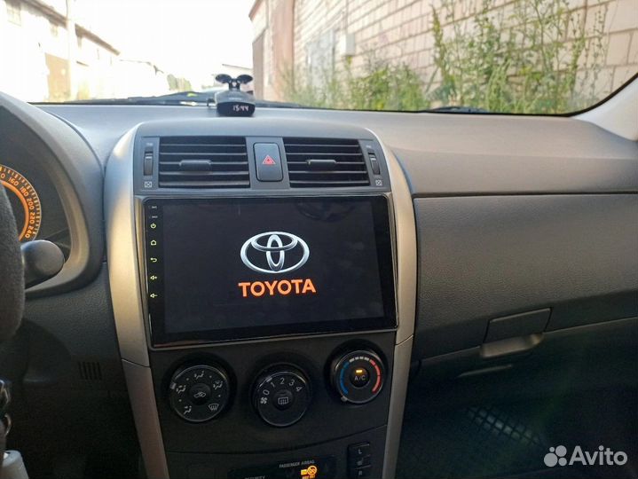 Магнитола андроид Toyota Corolla E150;,есть teyes