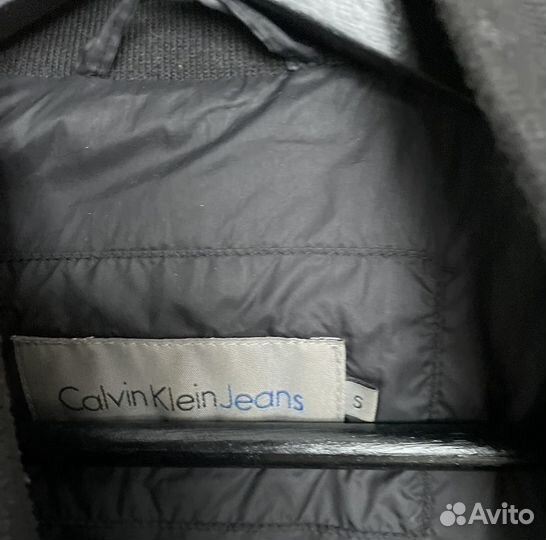 Пуховик женский Calvin Klein