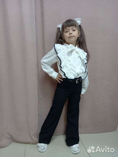 Школьная форма (Блузка и брюки)