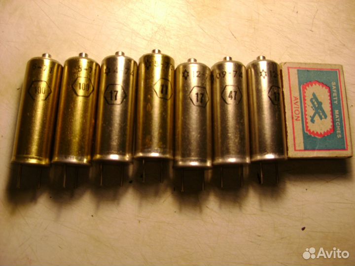 Кварцевый резонатор