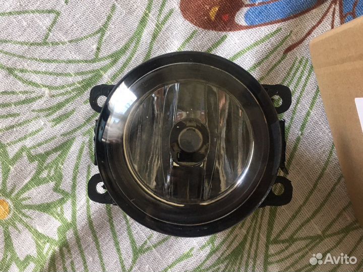 Фара противотуманная Форд, Рено и др