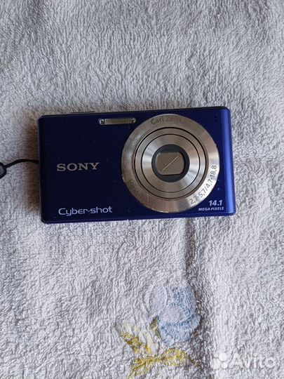 Цифровой фотоаппарат sony