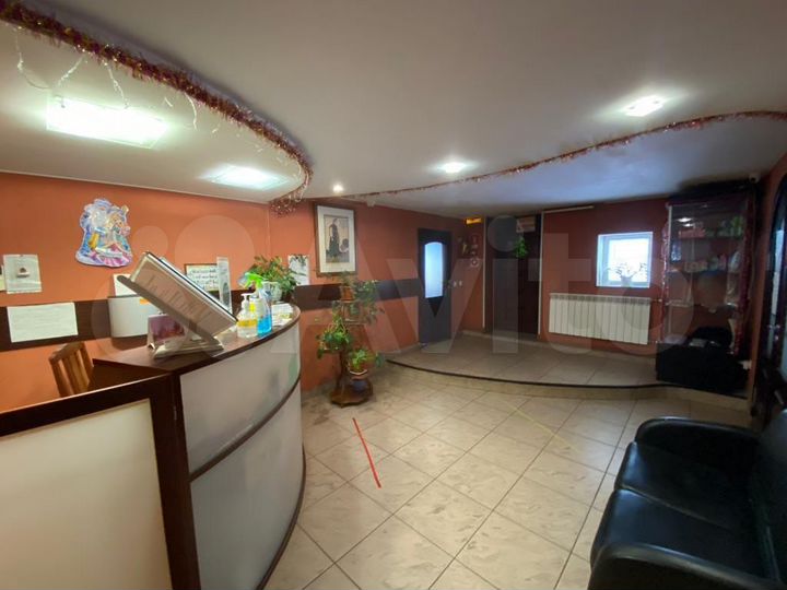 Гостиница, 384 м²