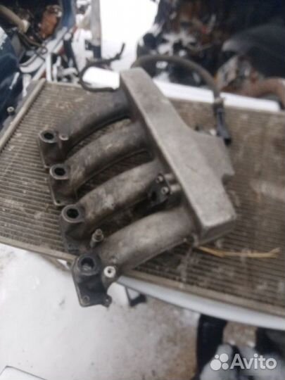Впускной коллектор Audi A6 C5 ADR 1997