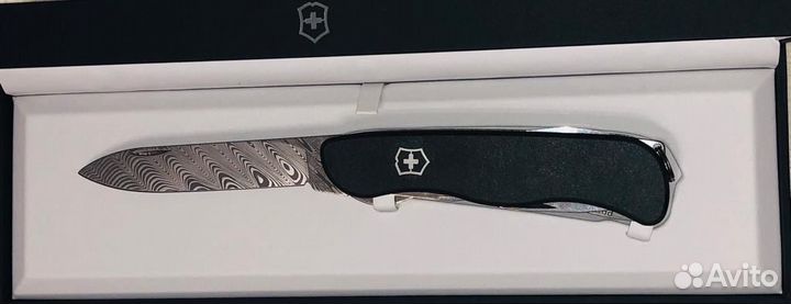 Нож Victorinox Outrider Damast LE 2017
