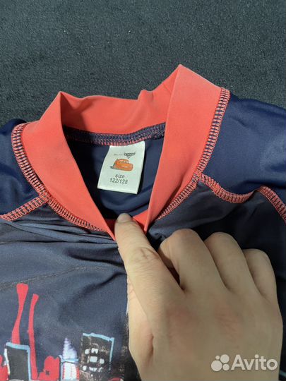 Футболка для плавания