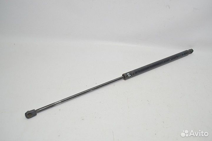 Амортизатор верхней решетки радиатора scania R-ser