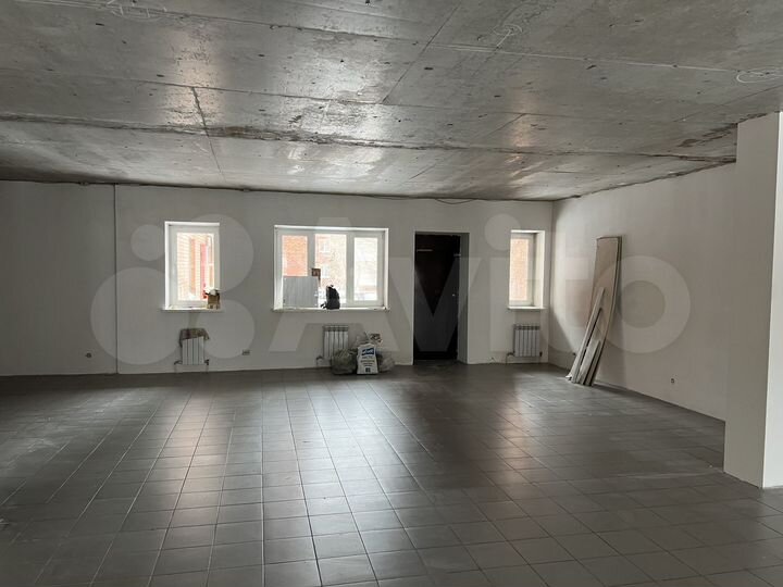 3-к. апартаменты, 113 м², 1/9 эт.