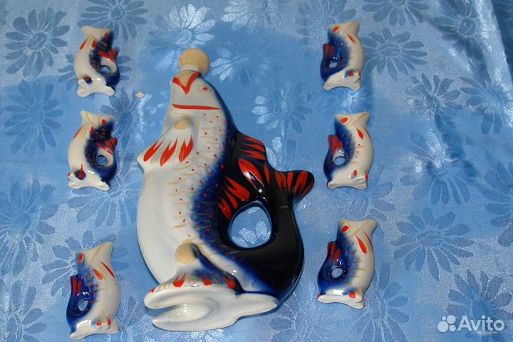 Фарфоровая статуэтка графин рыбка и стопки рыбки