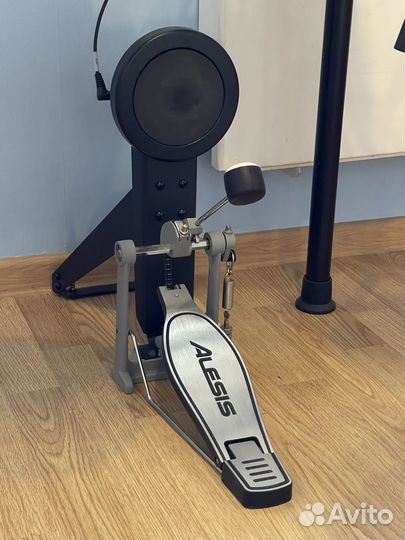 Электронные барабаны alesis nitro mesh