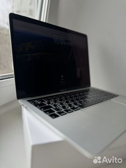 Macbook Pro 13 2019 a2159 Touch Bar 8/128gb silver