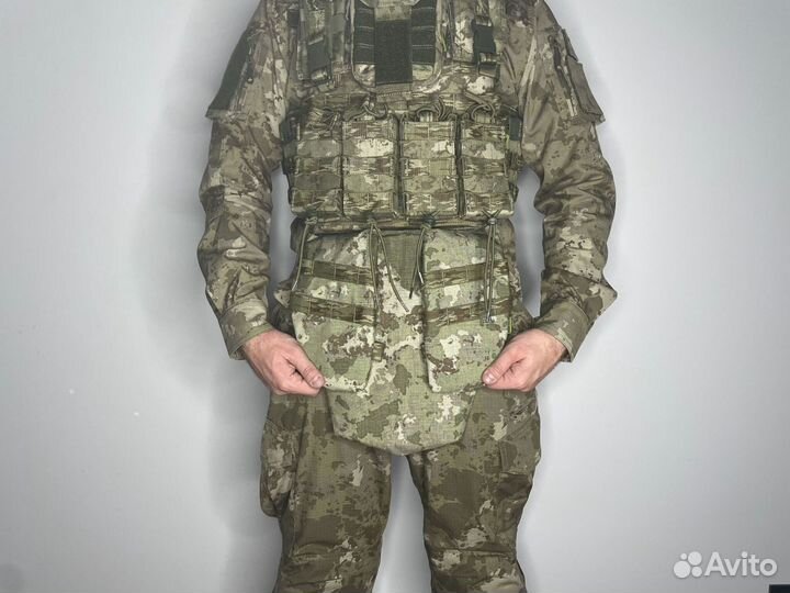 Плитник с подсумками