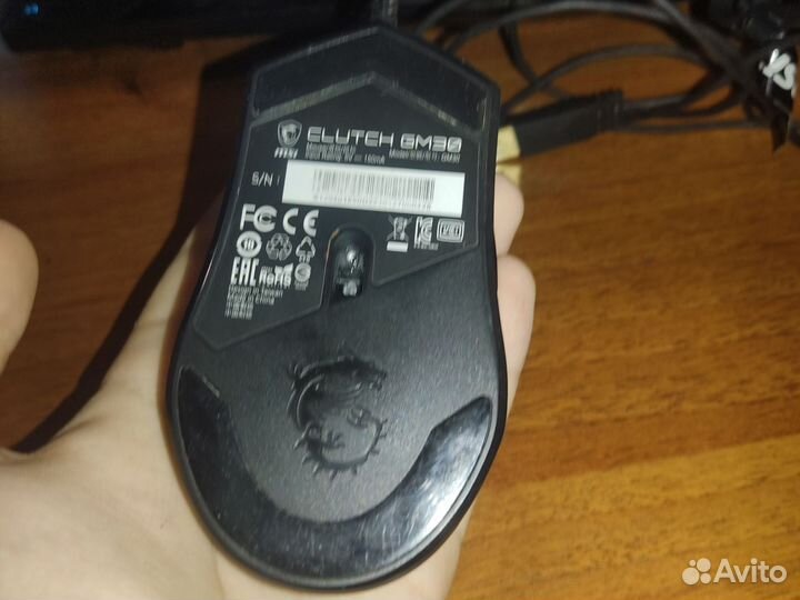 Игровая мышь msi clutch gm30