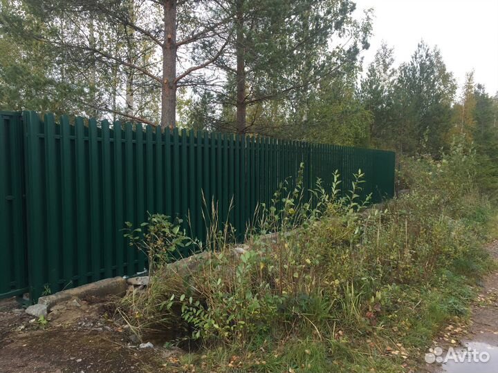 Евроштакетник из металлического штакетника