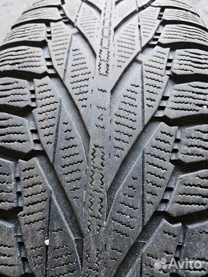 Колеса 225 65 R17 зимние Nokian