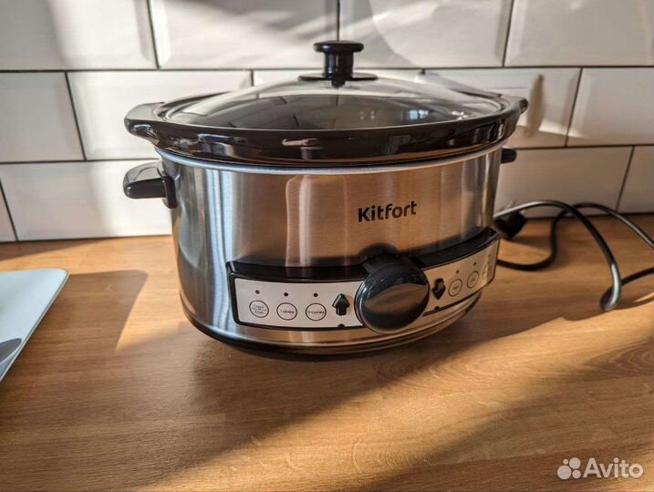 Медленноварка Kitfort KT-212