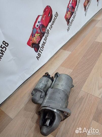 Стартер Opel Astra J 2010 55576980