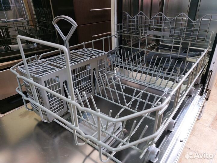 Гарантия. 45 см посудомоечная машина Bosch