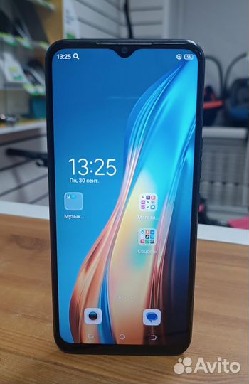 TECNO Spark 8C, 4/64 ГБ