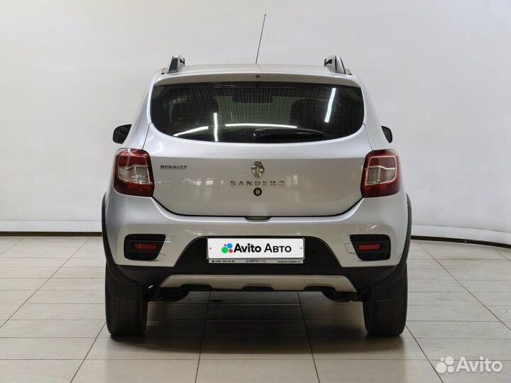 Renault Sandero Stepway 1.6 МТ, 2016, 106 000 км