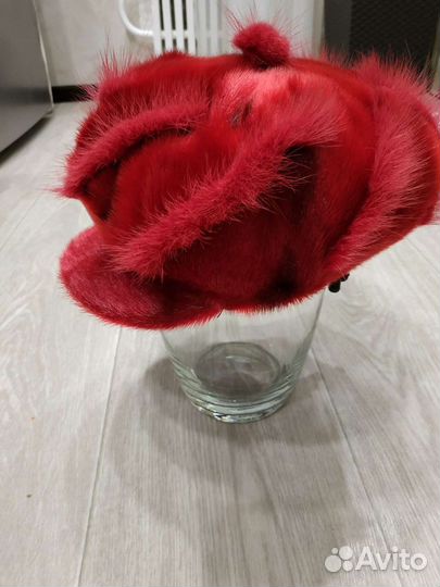 Берет зимний женский