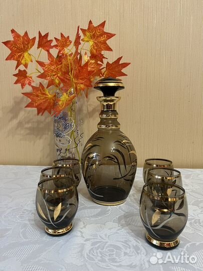 Набор бокалов для вина с графином