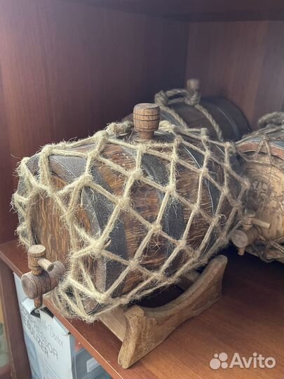 Бочка деревянная