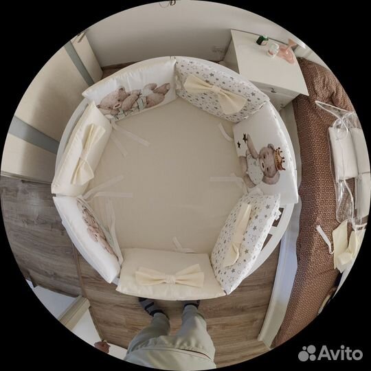 Постельное белье с бортиками и балдахином