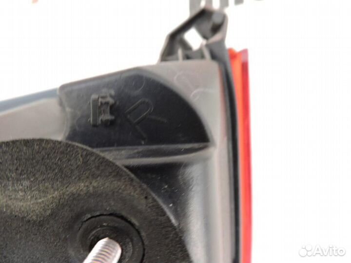 Фонарь задний внутренний правый Toyota Camry V50 2