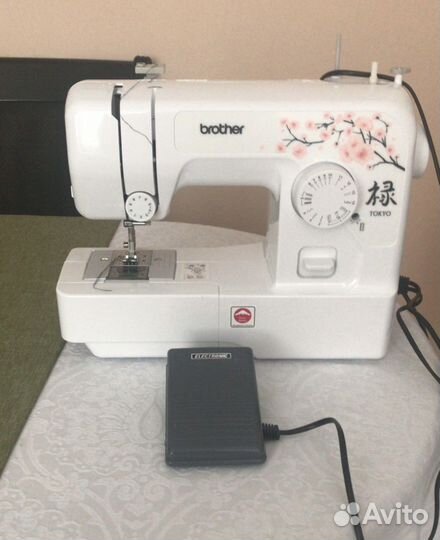 Швейная машина Brother