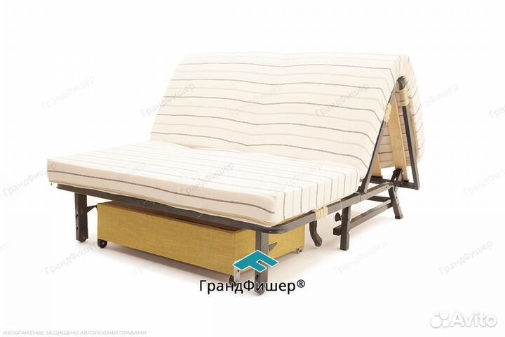 Диван на металлическом каркасе